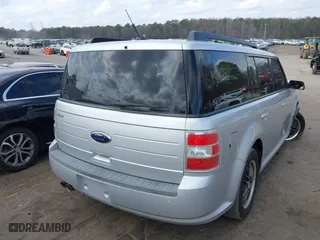 2011 Ford Flex SE with VIN 2FMGK5BC6BBD28887, listed as a IAAI auction lot 41726722 with 139,000 mi miles. Bid and sale history available at carsss.com. Image 4.