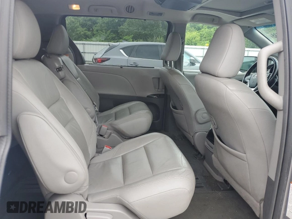 2016 Toyota Sienna XLE with VIN 5TDYK3DC8GS707910, listed as a Copart auction lot 58418535 with 161,527 mi miles and Salvage title. Bid and sale history available at DreamBid. Image 11.