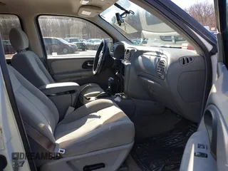 2006 Chevrolet TrailBlazer LS with VIN 1GNET16S566127898, listed as a IAAI auction lot 41580169 with 187,832 mi miles and . Bid and sale history available at DreamBid. Image 5.