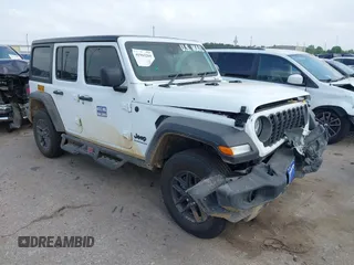 2024 Jeep Wrangler Sport с VIN 1C4PJXKN0RW363289, выставлен на аукционе IAAI как лот 41944260 с пробегом 1 138 миль миль и . История ставок и продаж доступна на DreamBid. Изображение 1.