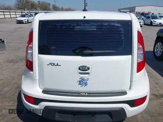 2013 Kia Soul with VIN KNDJT2A52D7568507, listed as a IAAI auction lot 41782739 with 119,285 mi miles. Bid and sale history available at carsss.com. Image 16.