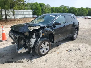 2022 Jeep Compass Latitude with VIN 3C4NJDBB7NT231769, listed as a Copart auction lot 55791685 with 57,942 mi miles and Salvage title. Bid and sale history available at DreamBid. Image 1.