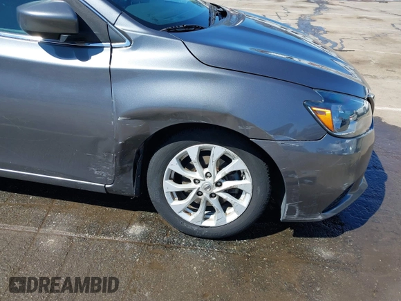 2019 Nissan Sentra SV with VIN 3N1AB7AP5KL615302, listed as a IAAI auction lot 41811468 with 114,548 mi miles and . Bid and sale history available at DreamBid. Image 6.
