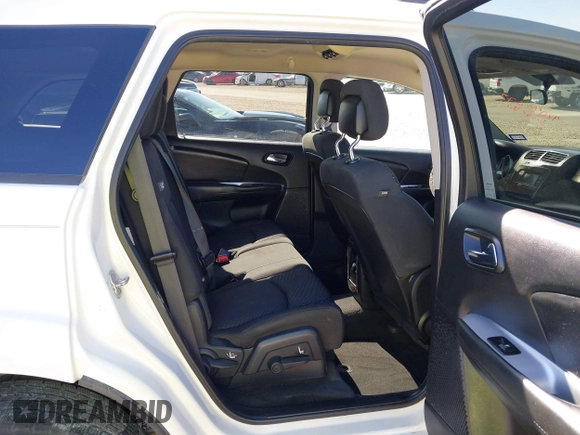 2017 Dodge Journey SXT with VIN 3C4PDCBG4HT514608, listed as a IAAI auction lot 42045672 with 116,086 mi miles and . Bid and sale history available at carsss.com. Image 8.