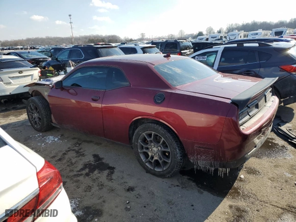 2018 Dodge Challenger GT with VIN 2C3CDZGG6JH209673, listed as a Copart auction lot 42497485 with 58,610 mi miles and Salvage Title. Bid and sale history available at carsss.com. Image 2.