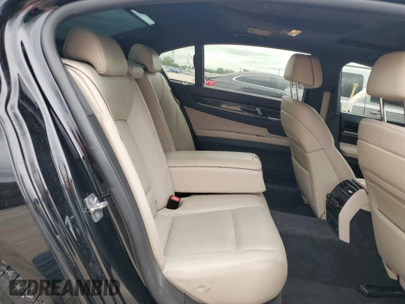 2012 BMW 7 Series 750Li z VIN WBAKB8C54CC448069, wystawiony jako Copart lot #59104045 z przebiegiem 129 883 mil mil oraz Szkoda całkowita • Salvage title. Historia ofert i sprzedaży dostępna na DreamBid. Obrazek 10.