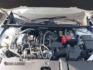 2020 Nissan Sentra SR z VIN 3N1AB8DV6LY290485, wystawiony jako IAAI lot #42082911 z przebiegiem 74 125 mil mil oraz . Historia ofert i sprzedaży dostępna na DreamBid. Obrazek 10.