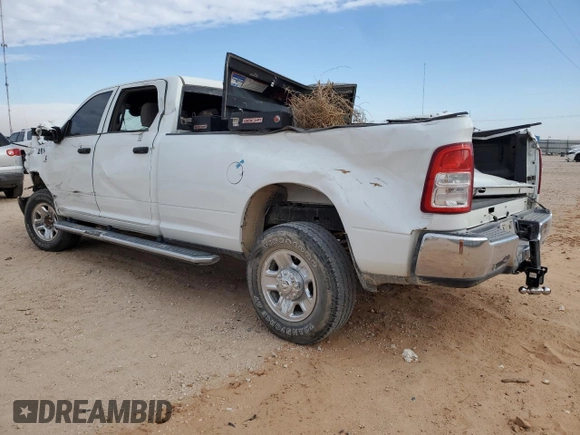 2024 Ram 2500 Tradesman with VIN 3C6UR5HL0RG152914, listed as a Copart auction lot 45513135 with 25,660 mi miles and Salvage Title. Bid and sale history available at carsss.com. Image 2.