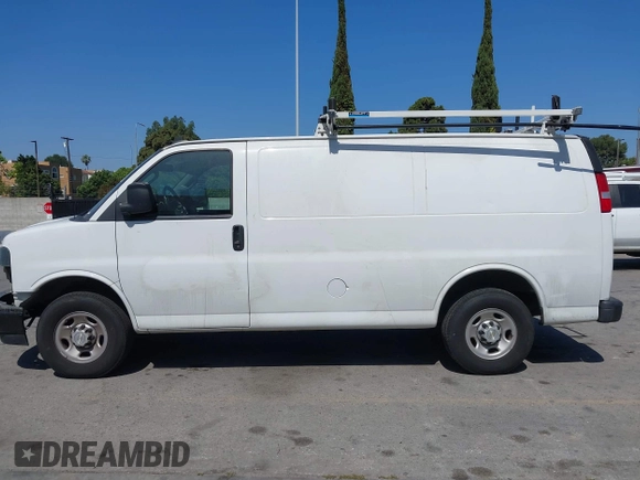 2023 Chevrolet Express Cargo with VIN 1GCWGAFP2P1100606, listed as a IAAI auction lot 42450171 with 34,000 mi miles and . Bid and sale history available at DreamBid. Image 15.