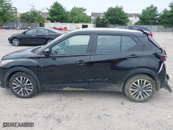 2022 Nissan Kicks SV with VIN 3N1CP5CV9NL504783, listed as a IAAI auction lot 39901880 with NaN miles. Bid and sale history available at carsss.com. Image 14.