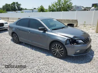 2015 Volkswagen Jetta SE with VIN 3VWD17AJ2FM323094, listed as a Copart auction lot 60304265 with 115,540 mi miles and Salvage title. Bid and sale history available at DreamBid. Image 4.
