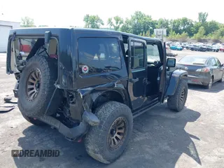 2017 Jeep Wrangler Unlimited Rubicon Recon with VIN 1C4BJWFG7HL525709, listed as a IAAI auction lot 42569577 with 119,560 mi miles and . Bid and sale history available at DreamBid. Image 4.