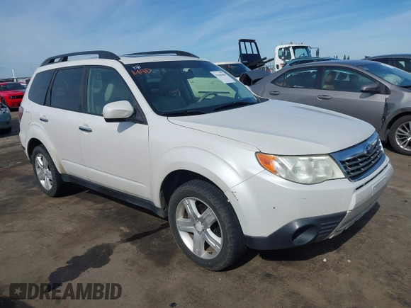 2010 Subaru Forester 2.5X Premium with VIN JF2SH6CC6AG720584, listed as a IAAI auction lot 41666604 with 110,252 mi miles. Bid and sale history available at carsss.com. Image 1.