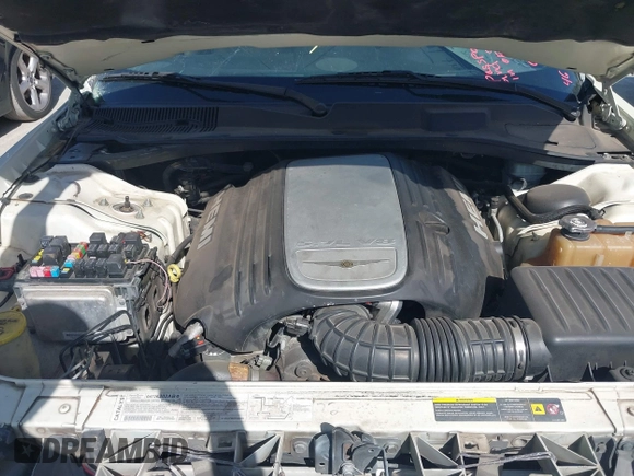 2005 Chrysler 300 with VIN 2C3JA63H55H575644, listed as a IAAI auction lot 41832290 with 184,108 mi miles. Bid and sale history available at carsss.com. Image 10.