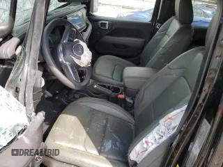 2024 Jeep Wrangler High Altitude z VIN 1C4RJXU62RW115897, wystawiony jako Copart lot #71614154 z przebiegiem 18 054 mil mil oraz Szkoda całkowita • Salvage title. Historia ofert i sprzedaży dostępna na DreamBid. Obrazek 7.