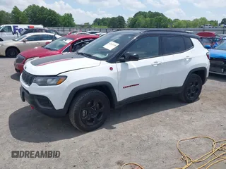 2023 Jeep Compass Trailhawk с VIN 3C4NJDDN5PT557872, выставлен на аукционе IAAI как лот 42152545 с пробегом 46 203 миль миль и . История ставок и продаж доступна на DreamBid. Изображение 2.