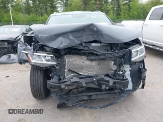 2020 Volkswagen Atlas SEL with VIN 1V2ME2CA3LC220933, listed as a IAAI auction lot 42265014 with 43,343 mi miles and . Bid and sale history available at DreamBid. Image 6.