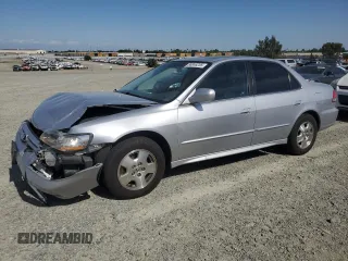 2001 Honda Accord EX z VIN 1HGCG16531A050292, wystawiony jako Copart lot #56946235 z przebiegiem 55 819 mil mil oraz Szkoda całkowita • Salvage title. Historia ofert i sprzedaży dostępna na DreamBid. Obrazek 1.