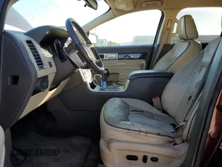 2009 Lincoln MKX with VIN 2LMDU68C09BJ01624, listed as a Copart auction lot 81172834 with Not Provided miles and Salvage Title. Bid and sale history available at carsss.com. Image 7.