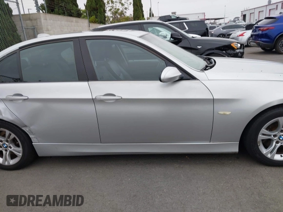 2008 BMW 3 Series 328xi with VIN WBAVC93508K037619, listed as a IAAI auction lot 42455209 with 166,971 mi miles and . Bid and sale history available at DreamBid. Image 13.