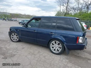2011 Land Rover Range Rover HSE LUX with VIN SALMF1D46BA353724, listed as a IAAI auction lot 42019083 with 173,728 mi miles. Bid and sale history available at carsss.com. Image 3.