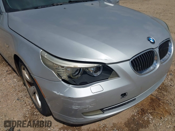 2008 BMW 5 Series 528i with VIN WBANU53558CT09789, listed as a IAAI auction lot 42073248 with 125,416 mi miles and . Bid and sale history available at carsss.com. Image 6.