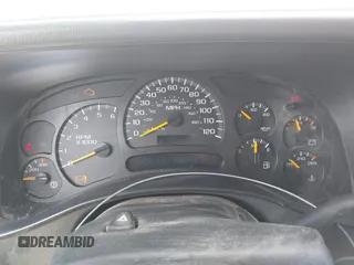 2004 Chevrolet Suburban LT z VIN 3GNGK26G04G263039, wystawiony jako IAAI lot #42560516 z przebiegiem 156 714 mil mil oraz . Historia ofert i sprzedaży dostępna na DreamBid. Obrazek 7.