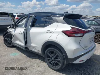 2023 Nissan Kicks SR with VIN 3N1CP5DV4PL532363, listed as a IAAI auction lot 41994934 with 47,433 mi miles. Bid and sale history available at carsss.com. Image 3.