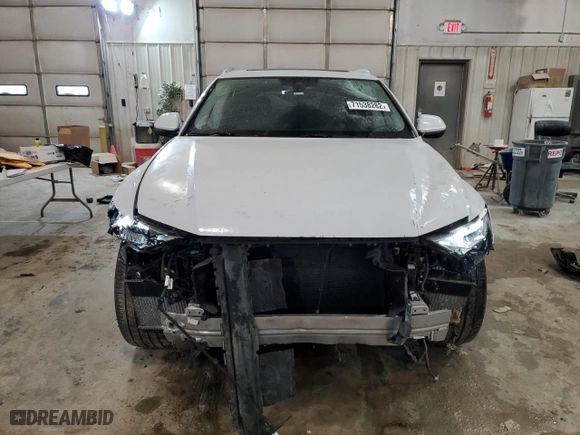 2019 Audi Q8 Prestige with VIN WA1CVBF10KD030860, listed as a Copart auction lot 71538282 with 59859 miles. Bid and sale history available at carsss.com. Image 5.