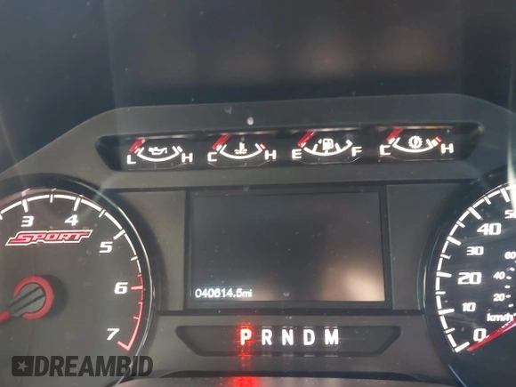 2018 Ford F-150 XL z VIN 1FTEX1CG6JFB45588, wystawiony jako IAAI lot #40995136 z przebiegiem 40 614 mil mil oraz . Historia ofert i sprzedaży dostępna na DreamBid. Obrazek 15.