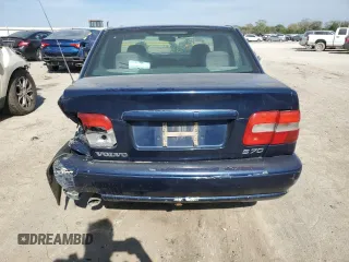 2000 Volvo S70 z VIN YV1LS61J1Y2646367, wystawiony jako Copart lot #53494485 z przebiegiem 260 701 mil mil oraz Szkody całkowita. Historia ofert i sprzedaży dostępna na DreamBid. Obrazek 6.