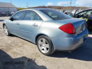 2007 Pontiac G6 G6 z VIN 1G2ZG58B874111375, wystawiony jako IAAI lot #40752612 z przebiegiem 95 758 mil mil oraz . Historia ofert i sprzedaży dostępna na DreamBid. Obrazek 3.