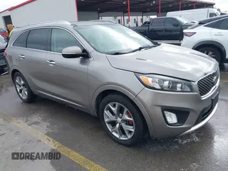 2017 Kia Sorento SXL z VIN 5XYPK4A50HG314022, wystawiony jako IAAI lot #41340327 z przebiegiem 97 130 mil mil oraz . Historia ofert i sprzedaży dostępna na DreamBid. Obrazek 1.