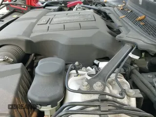 2017 Land Rover Range Rover Sport Autobiography z VIN SALWV2FE9HA130030, wystawiony jako IAAI lot #42324581 z przebiegiem 123 932 mil mil oraz . Historia ofert i sprzedaży dostępna na DreamBid. Obrazek 19.