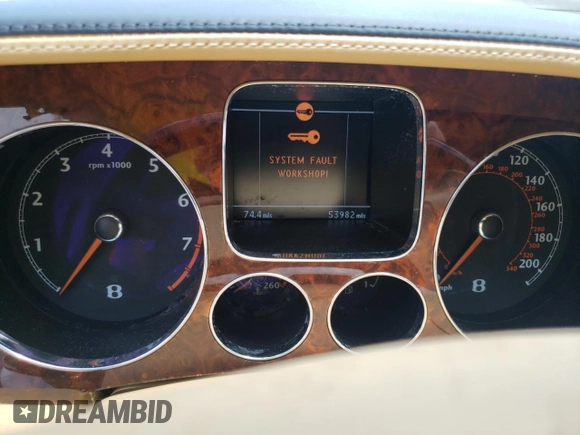 2011 Bentley Flying Spur with VIN SCBBR9ZAXBC069068, listed as a Copart auction lot 64547504 with 53,982 mi miles and Clean title. Bid and sale history available at DreamBid. Image 9.