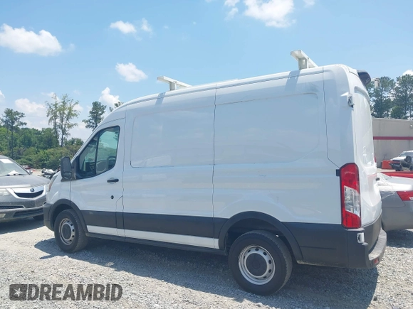 2020 Ford Transit Cargo z VIN 1FTBR1C8XLKB52205, wystawiony jako IAAI lot #42514128 z przebiegiem 103 583 mil mil oraz . Historia ofert i sprzedaży dostępna na DreamBid. Obrazek 14.