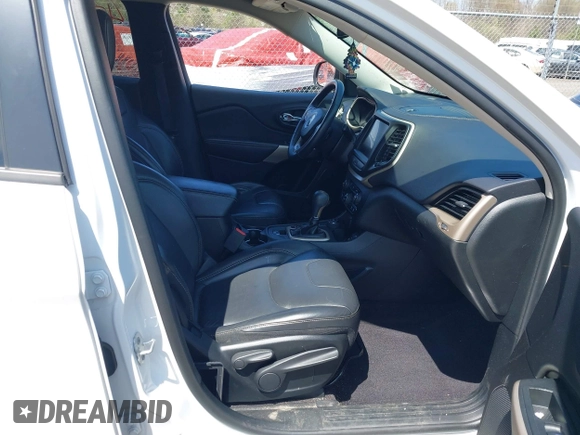 2018 Jeep Cherokee Limited с VIN 1C4PJMDB7JD592439, выставлен на аукционе IAAI как лот 42095456 с пробегом 98 089 миль миль и . История ставок и продаж доступна на DreamBid. Изображение 5.