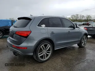 2014 Audi SQ5 Premium Plus with VIN WA1CGAFPXEA013059, listed as a Copart auction lot 50231194 with 105,227 mi miles and Salvage Title. Bid and sale history available at carsss.com. Image 3.