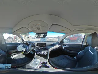 2022 Genesis G70 2.0T z VIN KMTG34TA5NU085937, wystawiony jako Copart lot #47049485 z przebiegiem 25 470 mil mil oraz Szkoda całkowita • Salvage title. Historia ofert i sprzedaży dostępna na DreamBid. Obrazek 14.