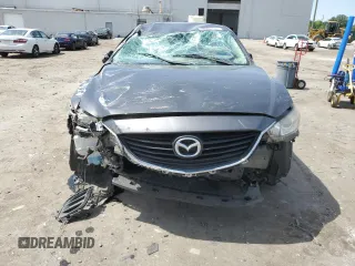 2017 Mazda 6 Sport z VIN JM1GL1U56H1138021, wystawiony jako Copart lot #57586765 z przebiegiem 104 354 mil mil oraz Szkoda całkowita • Salvage title. Historia ofert i sprzedaży dostępna na DreamBid. Obrazek 5.