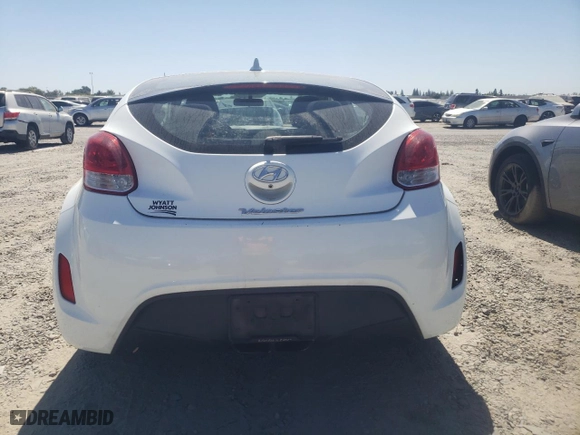 2015 Hyundai Veloster RE:FLEX with VIN KMHTC6AD2FU234047, listed as a Copart auction lot 70928094 with 111,729 mi miles and Clean Title. Bid and sale history available at carsss.com. Image 6.