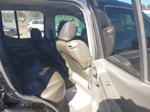 2006 Nissan Xterra SE with VIN 5N1AN08UX6C546126, listed as a IAAI auction lot 41772816 with 206,358 mi miles and . Bid and sale history available at carsss.com. Image 8.