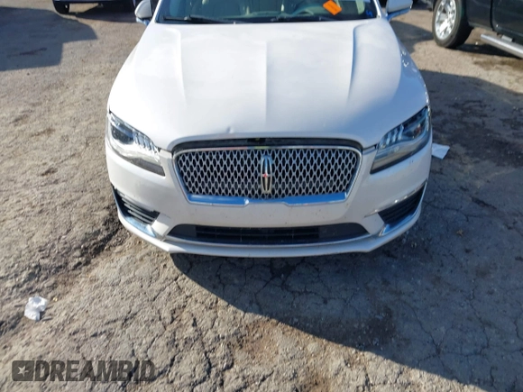 2018 Lincoln MKZ Reserve with VIN 3LN6L5E90JR620561, listed as a IAAI auction lot 40748397 with 62,825 mi miles. Bid and sale history available at carsss.com. Image 12.