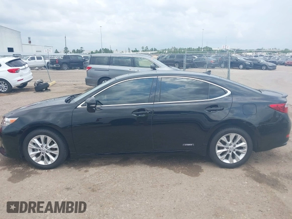 2014 Lexus ES 300h with VIN JTHBW1GG3E2049722, listed as a IAAI auction lot 42163826 with 165,656 mi miles and . Bid and sale history available at DreamBid. Image 14.