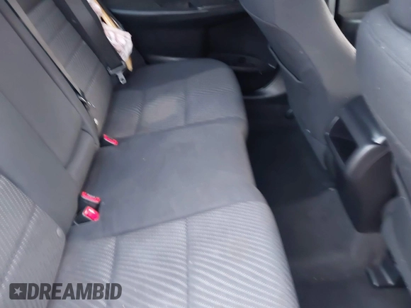 2015 Toyota Camry XLE with VIN 4T1BF1FK8FU915410, listed as a IAAI auction lot 41953451 with 145,924 mi miles and . Bid and sale history available at DreamBid. Image 8.
