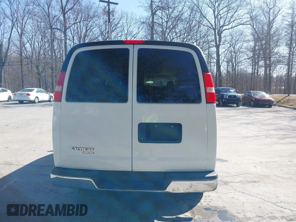 2016 Chevrolet Express Passenger LT with VIN 1GAZGPFGXG1284346, listed as a IAAI auction lot 41844084 with 74,555 mi miles and . Bid and sale history available at DreamBid. Image 16.