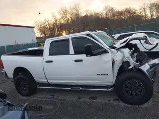 2019 Ram 2500 Tradesman with VIN 3C6UR5CL8KG676342, listed as a IAAI auction lot 40760818 with 58,840 mi miles. Bid and sale history available at carsss.com. Image 13.