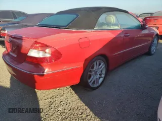 2008 Mercedes-Benz CLK 350 with VIN WDBTK56F78F238886, listed as a Copart auction lot 75334924 with 117,503 mi miles and Salvage Title. Bid and sale history available at DreamBid. Image 3.
