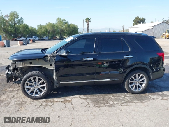 2016 Ford Explorer Limited with VIN 1FM5K8F83GGA46303, listed as a IAAI auction lot 41986126 with 137,068 mi miles. Bid and sale history available at carsss.com. Image 15.
