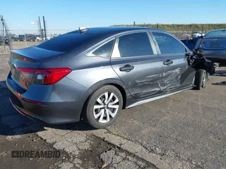2022 Honda Civic Sedan LX with VIN 2HGFE2F23NH543461, listed as a IAAI auction lot 41262916 with 1 mi miles. Bid and sale history available at carsss.com. Image 4.